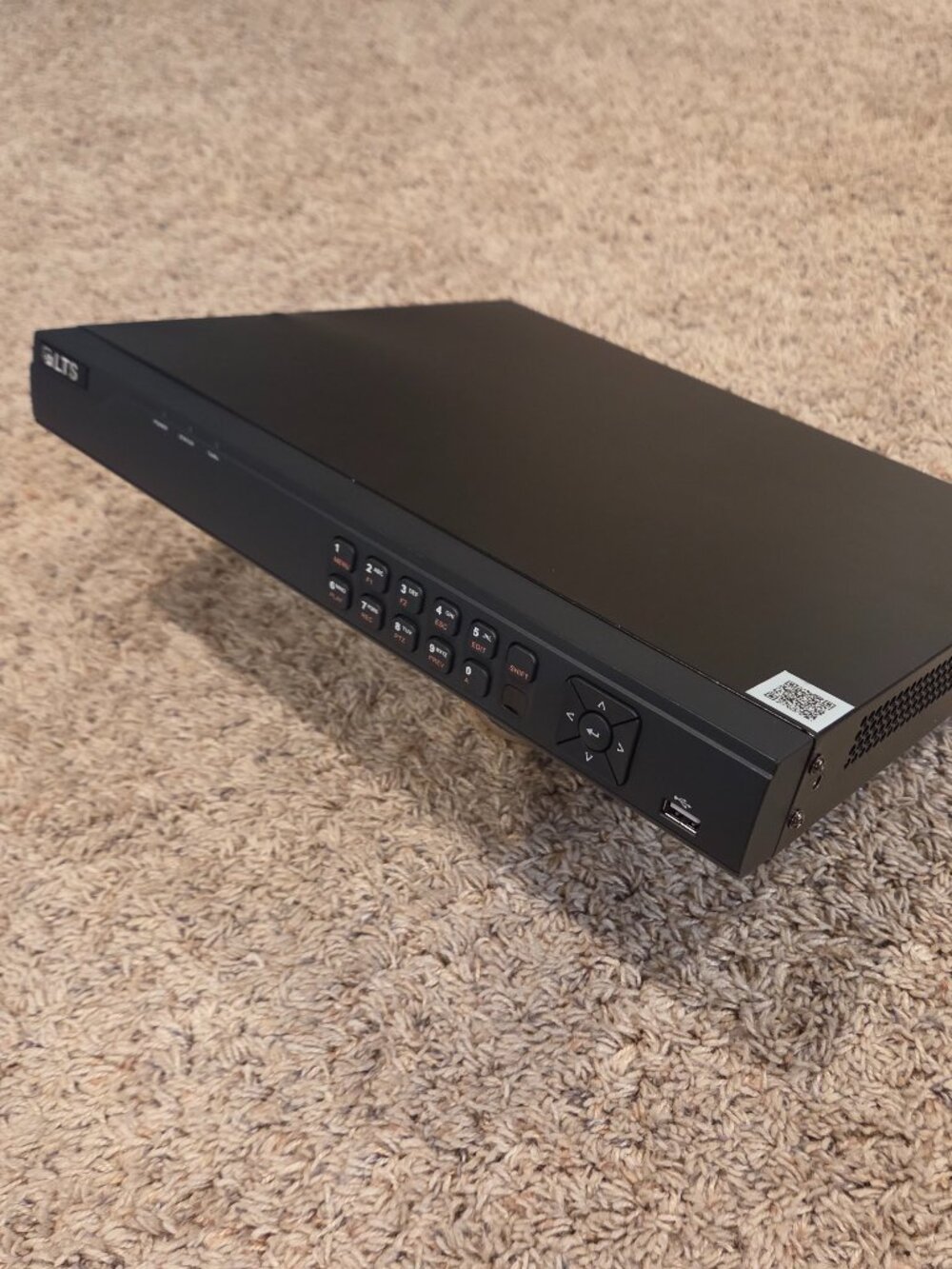 LTS 8-Ch 4K PoE NVR - tested but Password Reset Needed, No HDD, No power supply